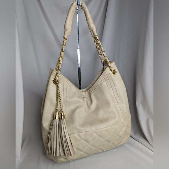 EUC BRACIANO HOBO SHOULDER BAG COLOR: CREAM - Picture 1 of 9